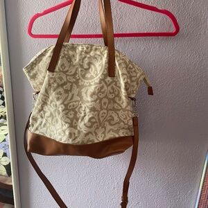 Tan and White Old Navy Crossbody Purse with Removable Strap